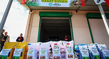 Manisa Büyükşehir Belediyesi 2 bin 158 üreticiye tohum desteği sağlayacak