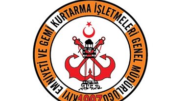 Marmaris’te makine arızası yapan tekne kurtarıldı