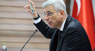 Memişoğlu, Singapur’da sağlık iş birliği temaslarında bulundu