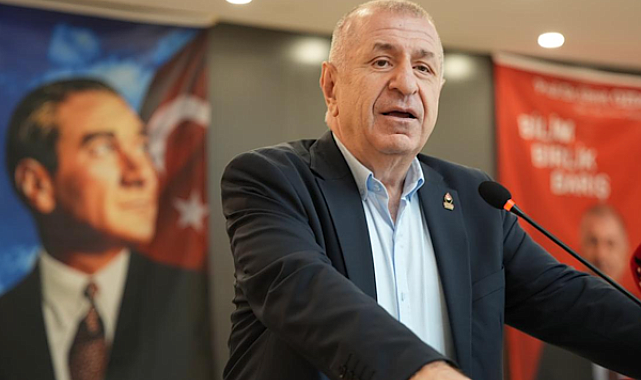 Özdağ: Biz Atatürk'te birleşelim diyoruz