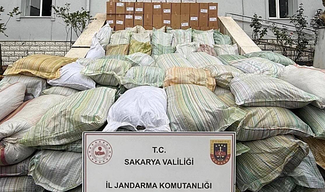 Sakarya’da 3 milyon TL değerinde kaçak tütün ve makaron ele geçirildi