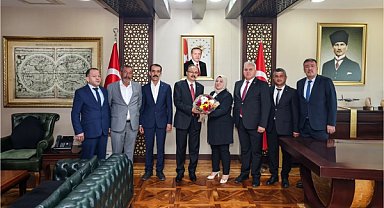 Siirt’te 19 Ekim Muhtarlar Günü kutlandı