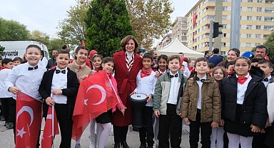 Ünlüce: Cumhuriyet’in ışığını sonsuza dek yaşatacağız