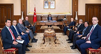 Vali Aktaş, vali yardımcılarıyla değerlendirme toplantısı yaptı