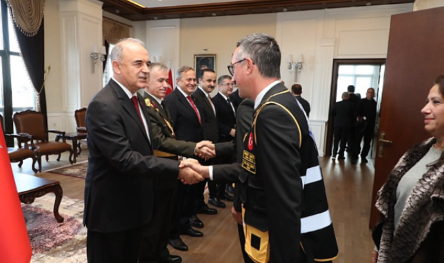 Vali Erol, Cumhuriyet Bayramı tebrikat törenine katıldı