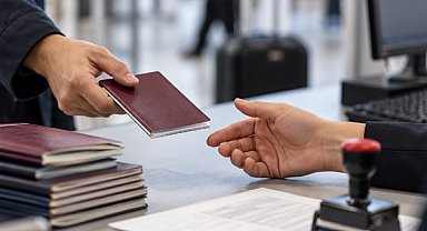 Vize soruşturmasında 8 ilde operasyon düzenlendi