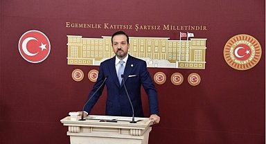 Zorlu'dan Cumhuriyet'in 103. yılına ilişkin mesaj