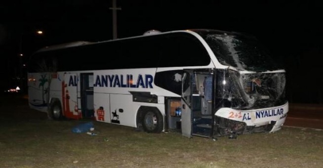Otobüs refüje çıktı