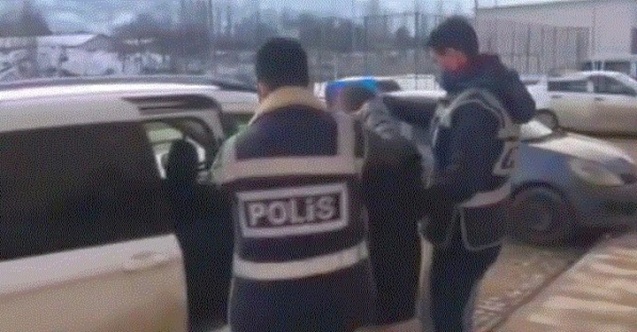 Birliktelik Yaşadığı Kadını ve Eski Kocasını Tüfekle Vurdu