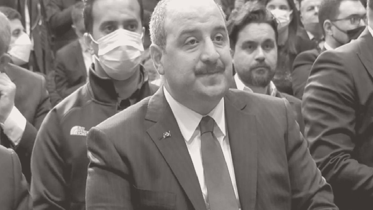 Bakan Varank: Gerçek bir savaşla yüz yüzeyiz