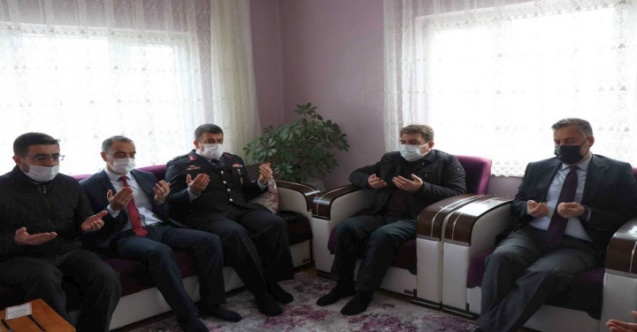 Başkan Sarı’dan Şehit Ailesine ziyaret