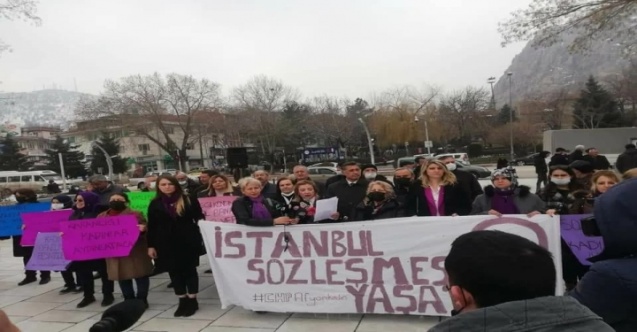 “Dayanışma olsun, yaşam dolsun, Dünya'ya barış getirsin