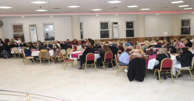 Dinar’da Kadınlar Günü coşkuyla kutlandı