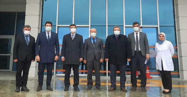 Dr.Korkmaz Sinanpaşa Sağlık Kurumlarını Ziyaret Etti