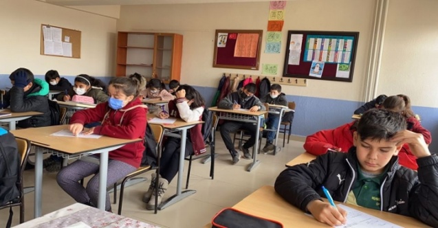 Emirdağ Belediye Başkanlığınca Düzenlenen ‘Okuduğunu Anlama Yarışması’ Yapıldı