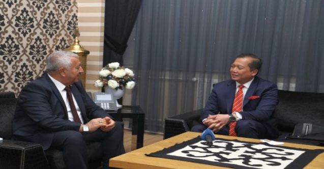 Endonezya Büyükelçisi’nden Başkan Zeybek’e Ziyaret