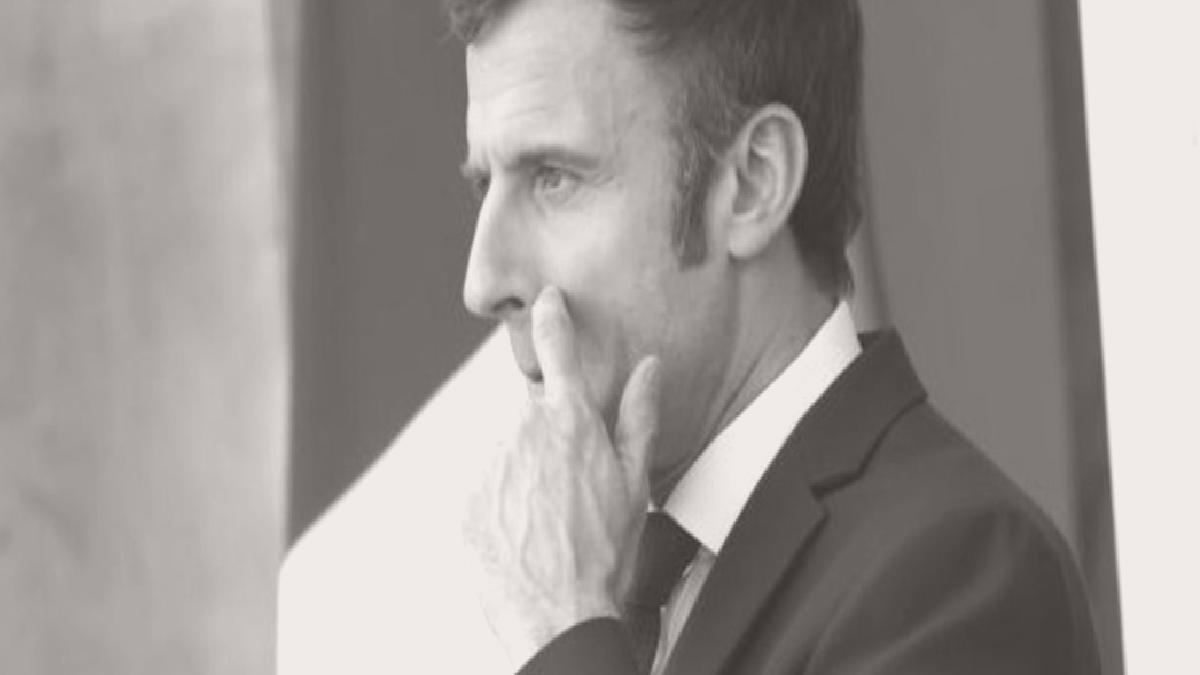 Macron, Fransa Cumhurbaşkanlığına yine aday oldu