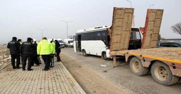 Öğrenci servis aracı kaza yaptı, 7 öğrenci hafif yaralandı
