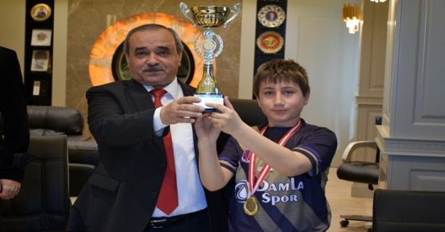 Şampiyonlar Yola Çıktı