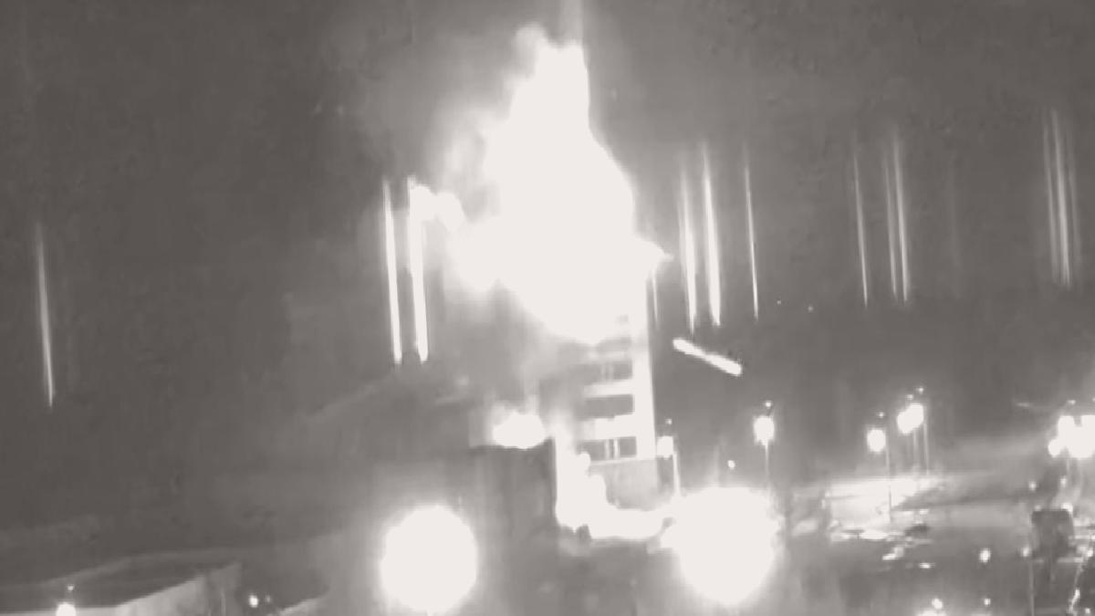 Son Dakika | Çatışmalar Avrupa'nın en büyük santraline sıçradı... Ukrayna'dan korkutan açıklama: Patlarsa, Çernobil'den 10 kat daha büyük olacak