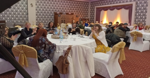 Türk Eğitim Sen Kadın Komisyon üyeleri günlerini kutladı