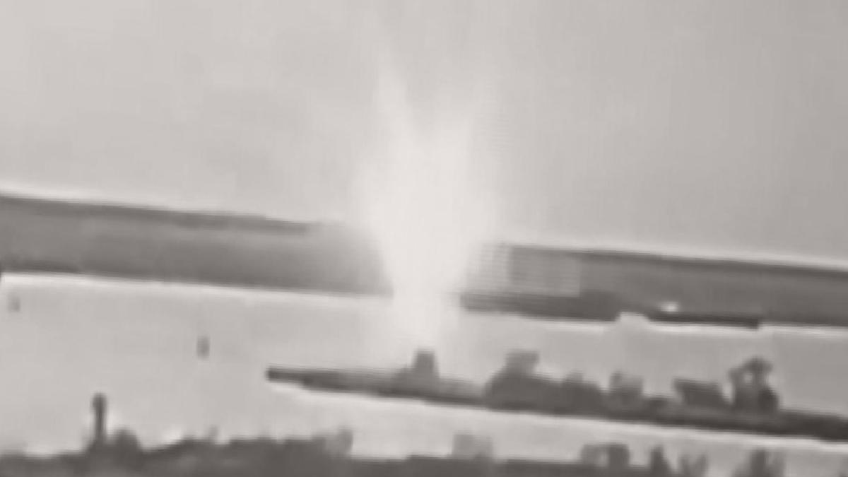 Ukrayna açıklarında Bangladeş bandıralı yük gemisine füze saldırısı: 1 meyyit