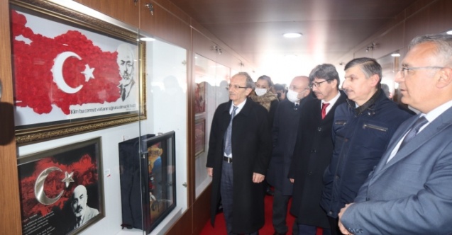 “Yüreklerde Akif, Dillerde Hürriyet”