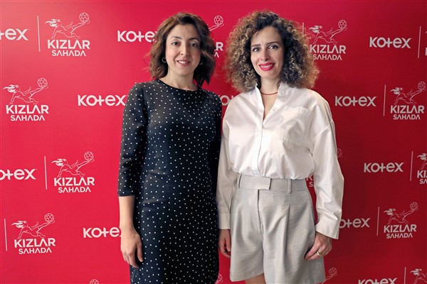 Kotex ve “Kızlar Sahada” kadın futbolu için el ele verdi