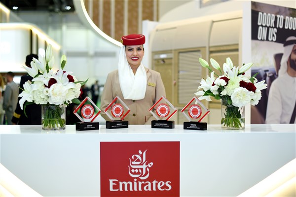 Emirates, 2022 Business Traveller Ortadoğu Ödülleri'nde dört ödül birden
