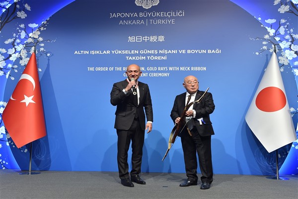 Dr. Erman Ilıcak'a 'Japonya'nın En Yüksek Devlet Nişanı' takdim edildi