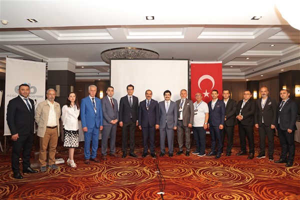 Ege Yaş Meyve Sebze İhracatçı Birlikleri'nden fuar gibi URGE heyeti