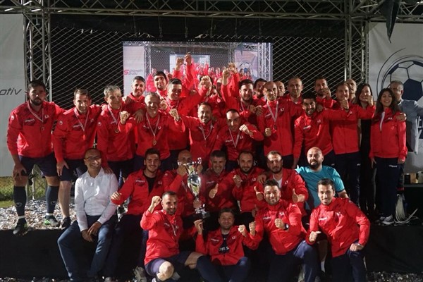 Sigorta Sektör Ligi şampiyonu Türkiye Sigorta oldu