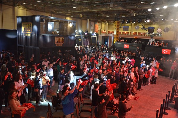 Gençler 19 Mayıs’ta GameX’e koştu