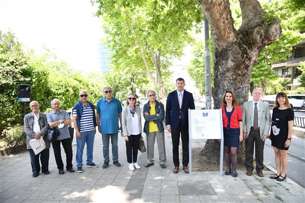 Moda sokaklarında bilim tarihi isimleri ölümsüzleşti