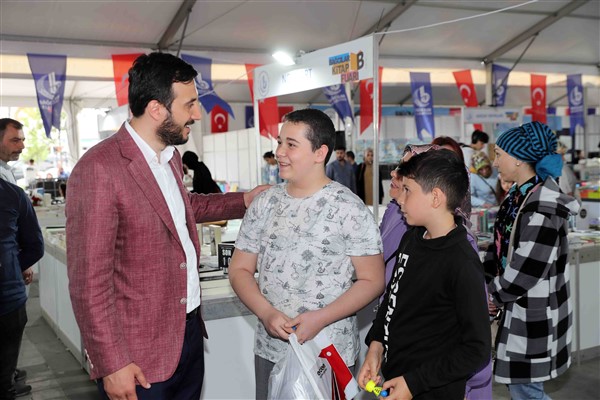 Bağcılar Kitap Fuarı’nı 350 bin kişi ziyaret etti