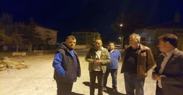 Belediye Başkanı Serkan Koyuncu Gece Mesaisi Yapan Ekipleri Ziyaret Etti