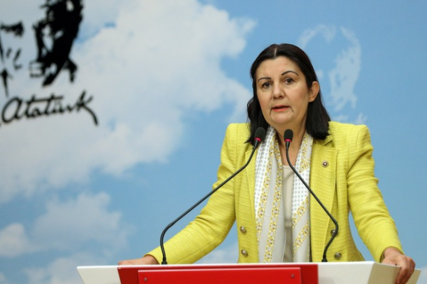 Karabıyık’dan Bakan Özer’e yaz okulu sorusu