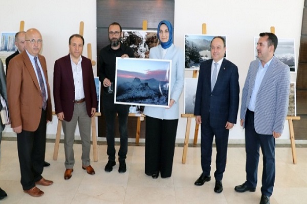 Afyonkarahisar Eğitim Vakfı Fotoğraf Sanatçıları genel kurula renk kattı