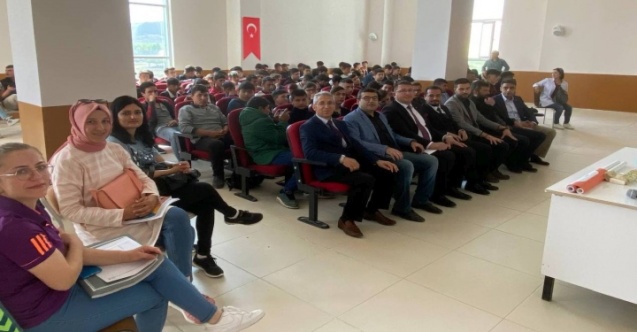 Genç Girişimciler, Öğrencilerle Buluştu