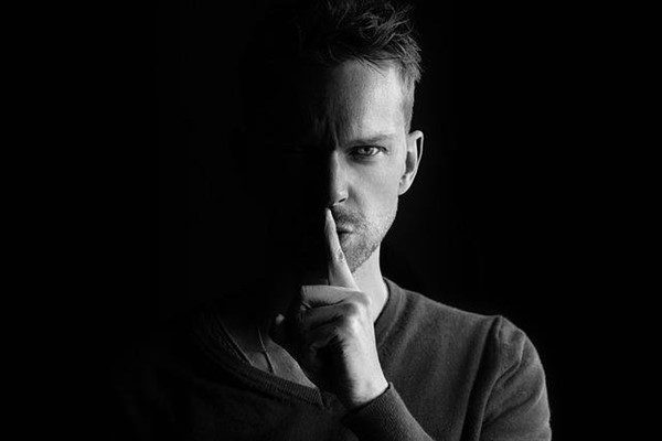 Dikkat herkeste narsistik eğilim olabilir