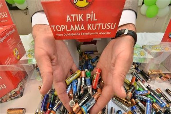 “Sıfır atık” için piller geri dönüşüyor