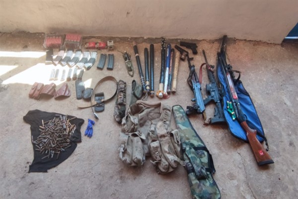 Şanlıurfa'da çok sayıda silah ve mühimmat ele geçirildi