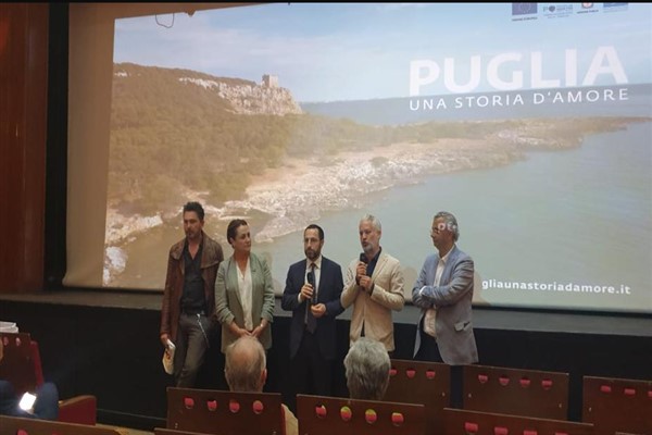 Altay: “Olimpik yüzme havuzu ve atletizm pisti İslami Dayanışma Oyunları'na hazır”