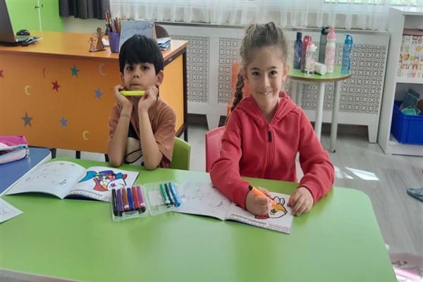 Deniz canlılarının sihirli dünyası çocuklarla buluşuyor