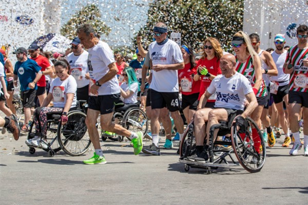 Soyer’den tekerlekli sandalye ile farkındalık
