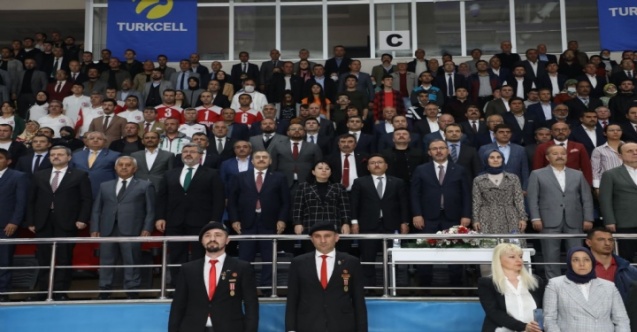 ÜNİLİG Finalleri Açılış Töreni Yapıldı