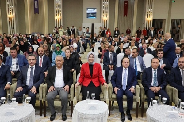 Vali Yiğitbaşı: “Şehrimiz için güzel bir başarı hikayesi yazdık”