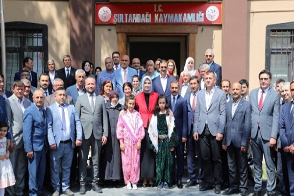 Vali Yiğitbaşı Sultandağı ilçesini ziyaret etti