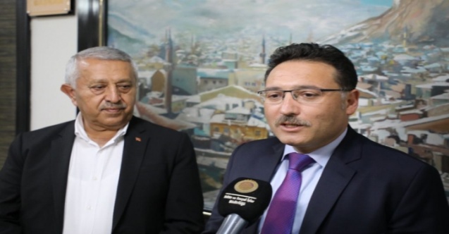 Valimiz Gökmen Çiçek'ten Başkan Zeybek’e Veda Ziyareti