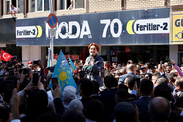 Akşener, Karaman'da konuştu